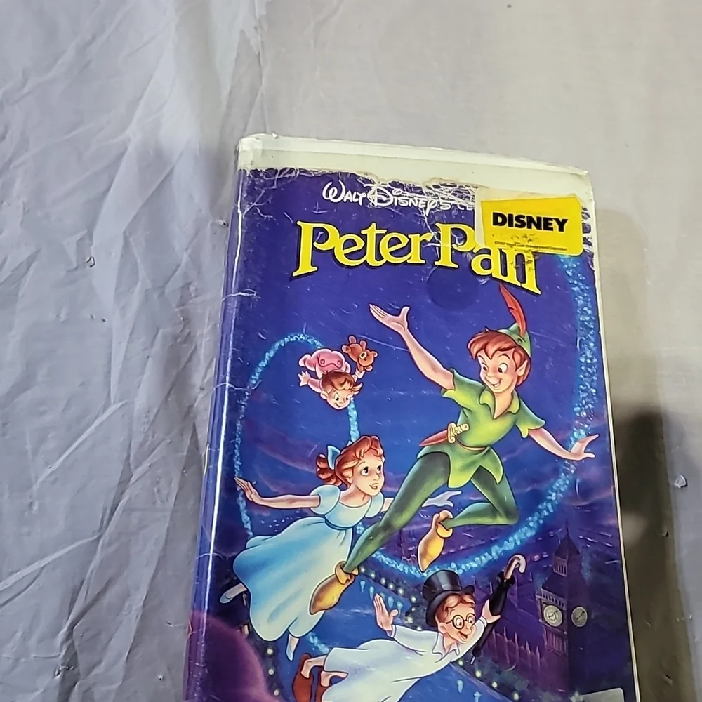 Disney Peter Pan VHS Tape